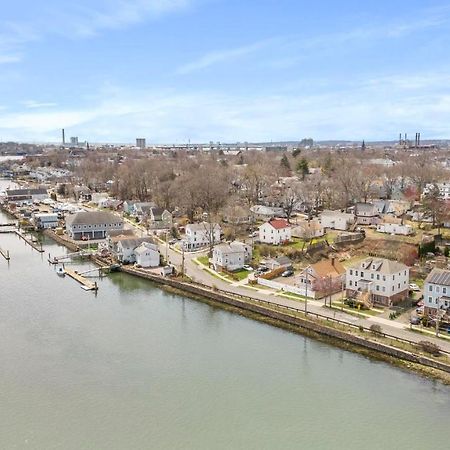 Gorgeous Waterfront 2 Bedroom 1 Bath Modern Home. New Haven Esterno foto